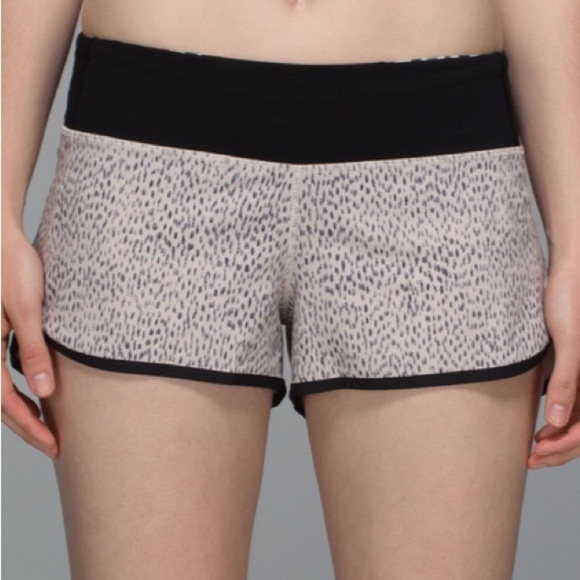 Lululemon Lululemon Run: Speed Short *4-way Stretch Dottie Dash Grain size 4​​ - Picture 2 of 13